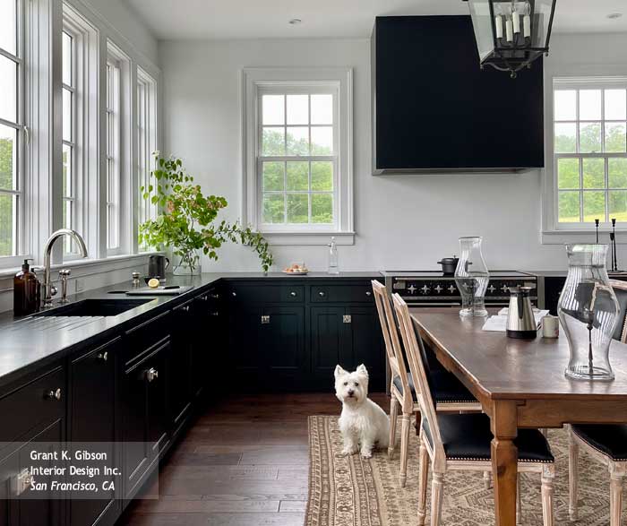 Decora_black_inset_kitchen-cabinets_1